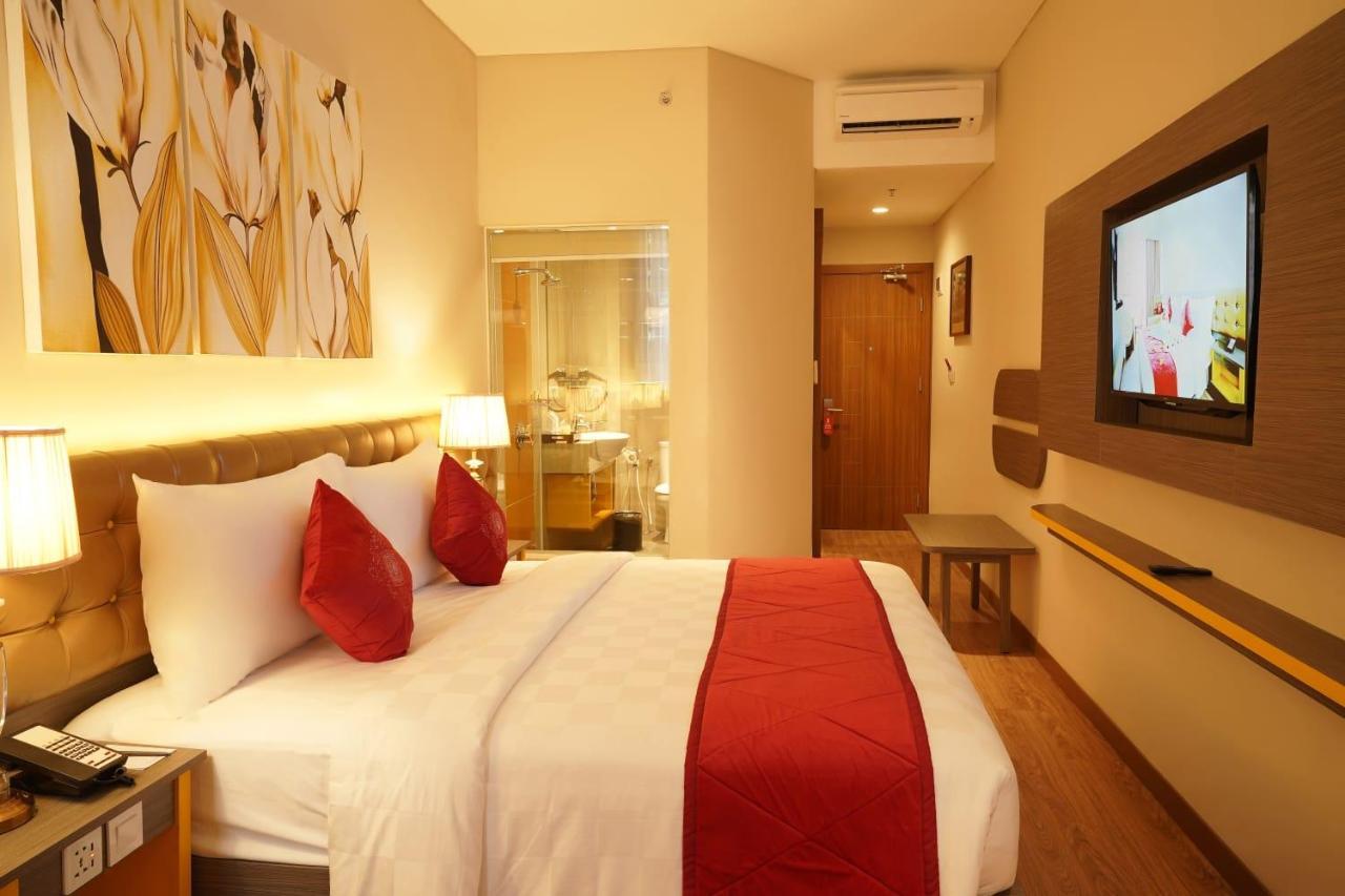 Ramada By Wyndham Yogyakarta Hotel Sleman  Kültér fotó