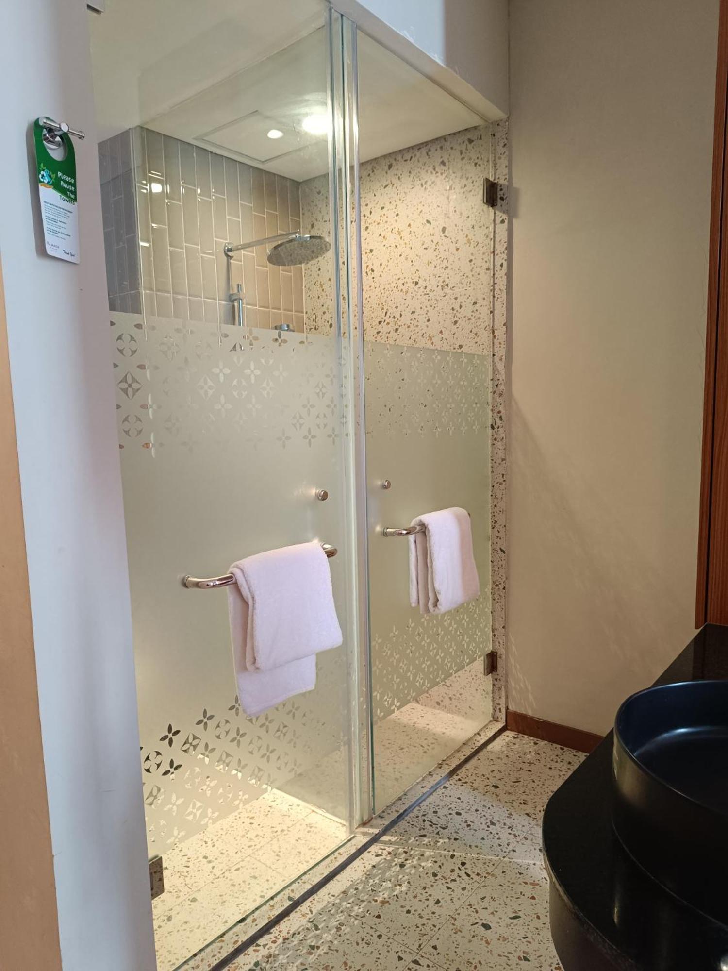 Ramada By Wyndham Yogyakarta Hotel Sleman  Kültér fotó